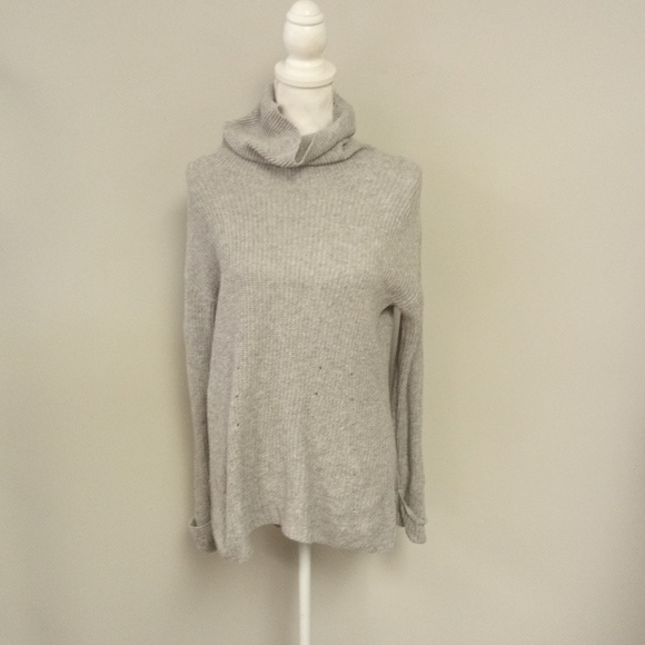 Chelsea28 Sweaters - Chelsea 28 Women's Grey Hi-Lo Turtleneck Sweater L